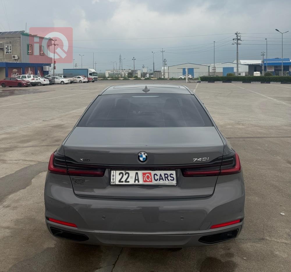 بي ام دبليو الفئة 7